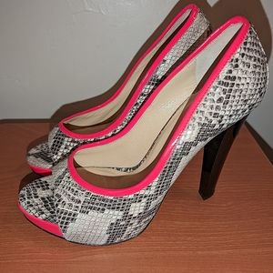 9.5 Just Cavalli Hot Pink Trim Platform Peep Toe Pump
